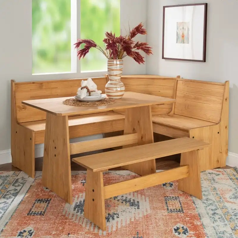 Coin repas de cuisine d'angle en bois