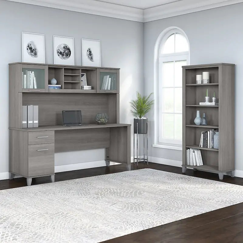 Bureau de 72" de large avec huche et bibliothèque à 5 étagères, gris frêne